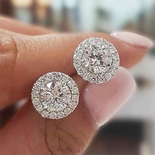 Oveep Elegant cubic zirconia stud earrings